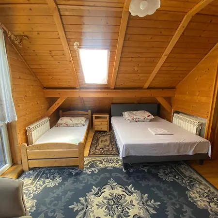 לינה וארוחת בוקר Tadeo Pietrzykowice (Bielsko-Biala)