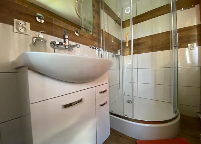 Bed and breakfast Tadeo 3*