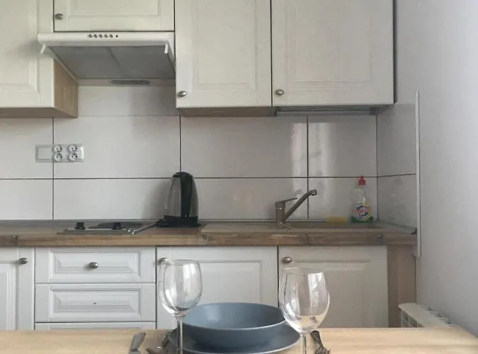 לינה וארוחת בוקר Tadeo