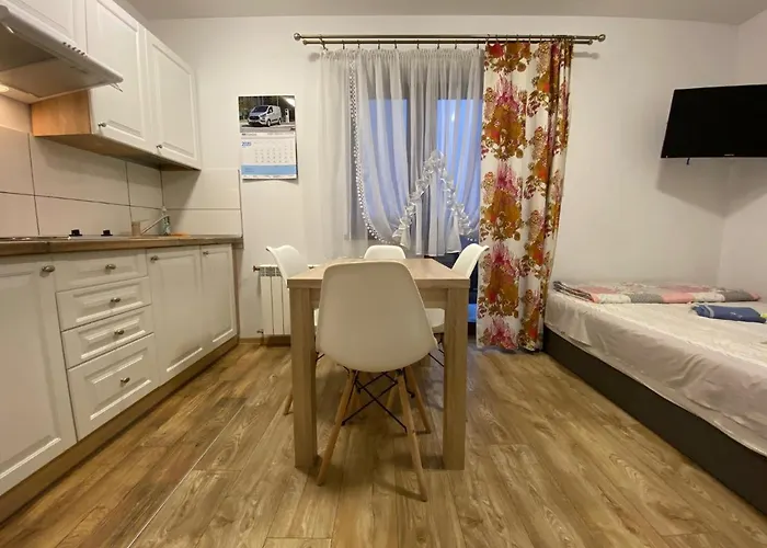 Tadeo Bed and breakfast 3*