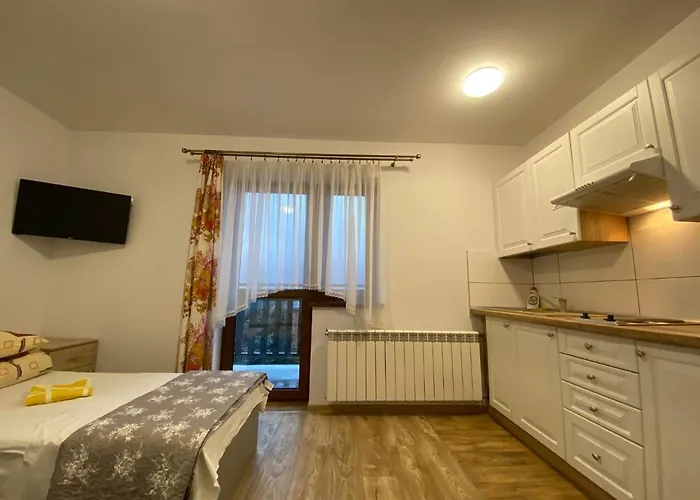 Bed and breakfast Tadeo 3*